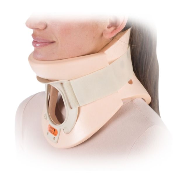 California Tracheotomy Collar 3.25″ M